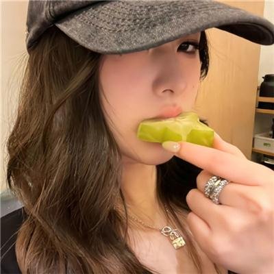 没事儿偷着乐