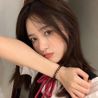 夜深沉,爱难吟